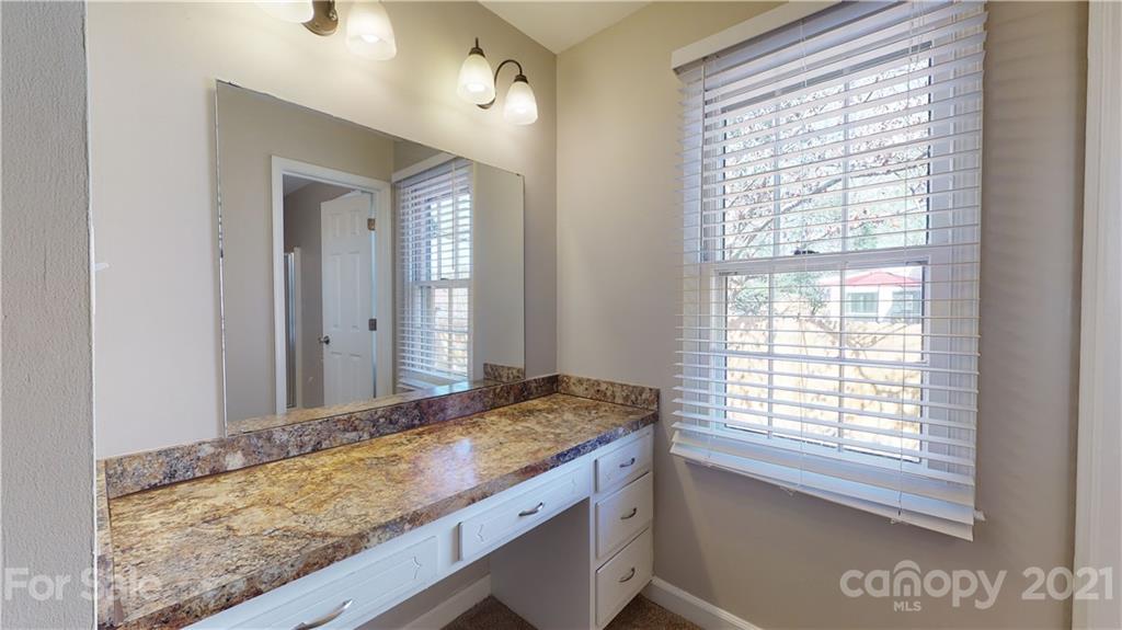 11400 Painted Tree Road Charlotte, NC 28226 - Photo 20 of 37 Gallery Image 20