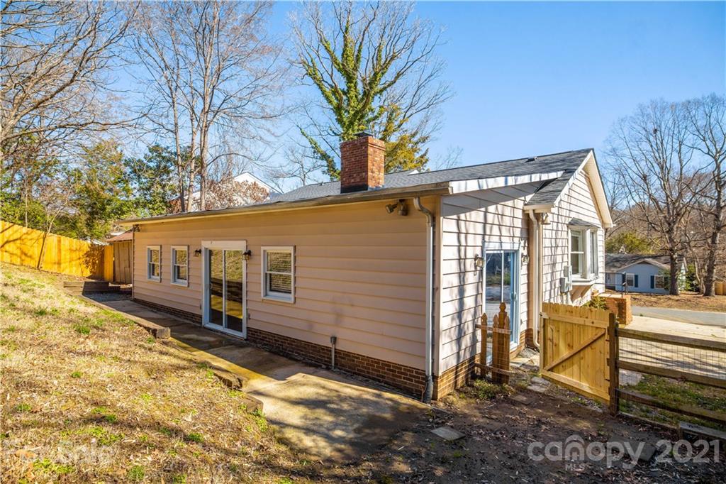 11400 Painted Tree Road Charlotte, NC 28226 - Photo 29 of 37 Gallery Image 29