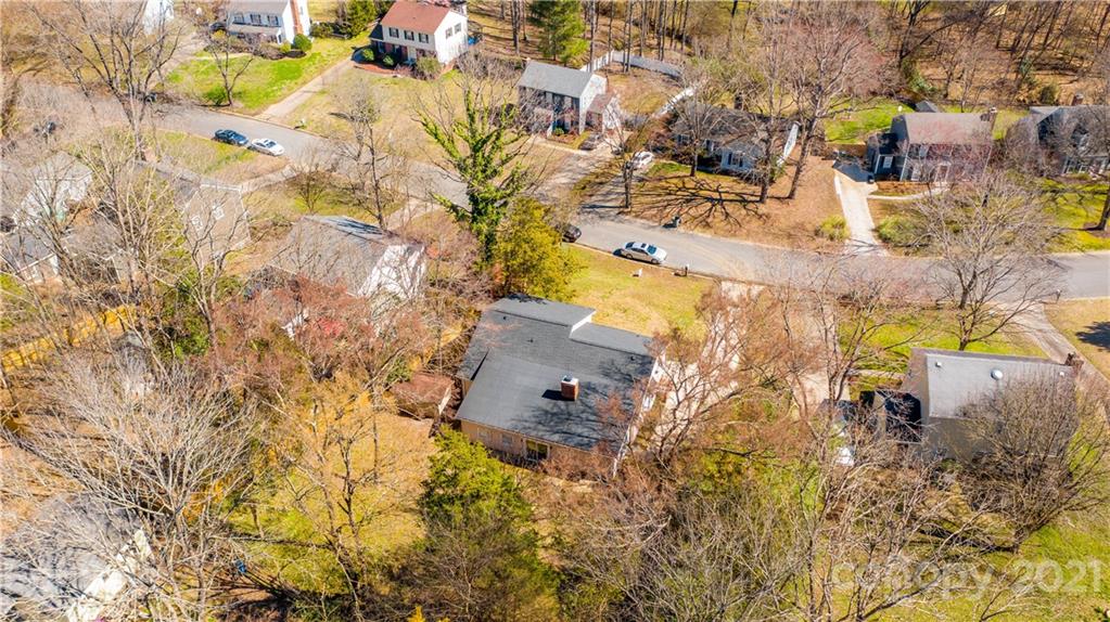 11400 Painted Tree Road Charlotte, NC 28226 - Photo 36 of 37 Gallery Image 36