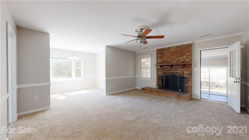 11400 Painted Tree Road Charlotte, NC 28226 - Photo 5 of 37 Gallery Image 5