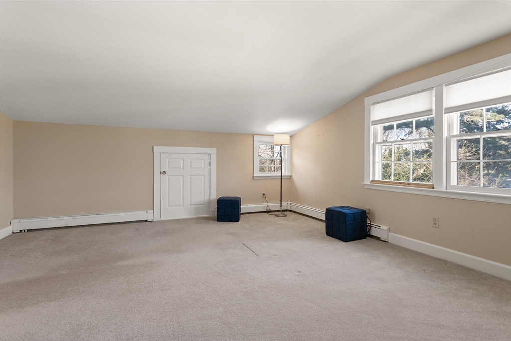 29 Kenwin Road Winchester, MA 01890 - Photo 26 of 35 an empty room with windows