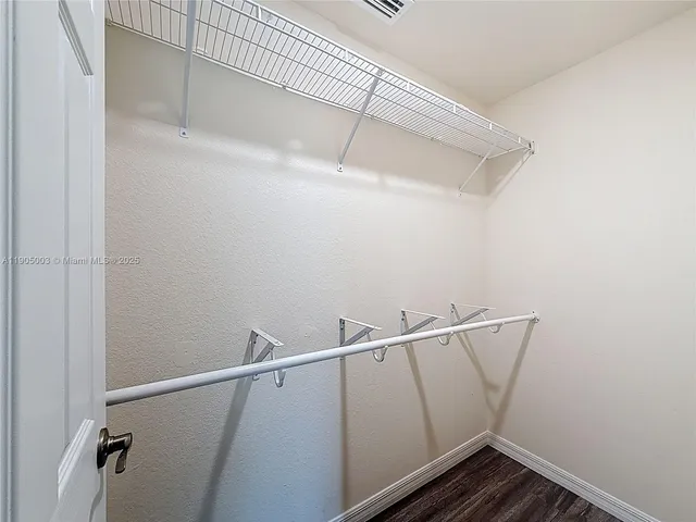 a view of utility room