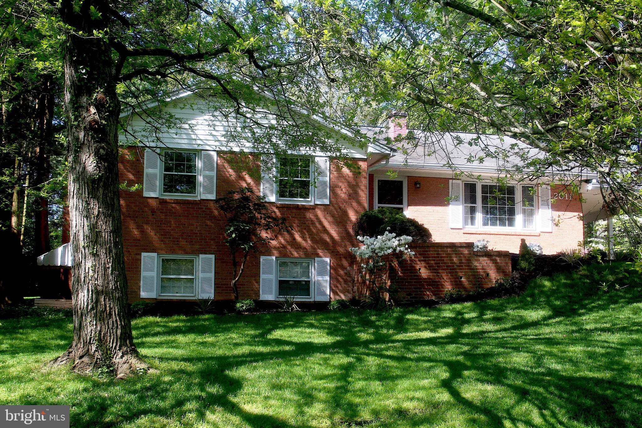 2011 Seattle Avenue Silver Spring, MD 20905 - Photo 2 of 30 Front