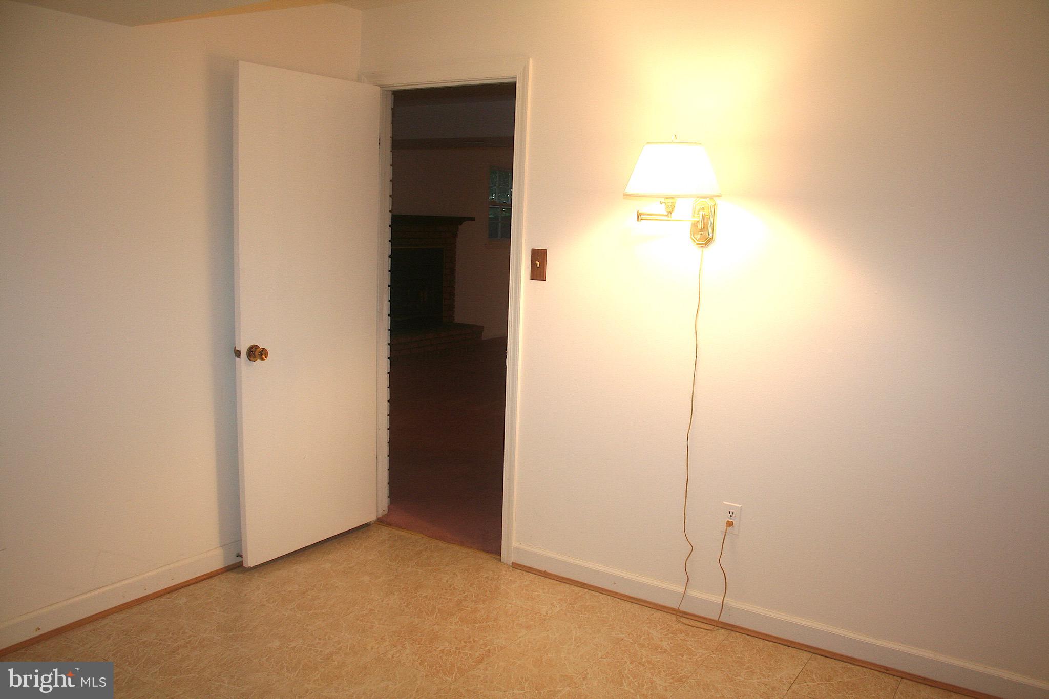 2011 Seattle Avenue Silver Spring, MD 20905 - Photo 27 of 30 Bedroom #5