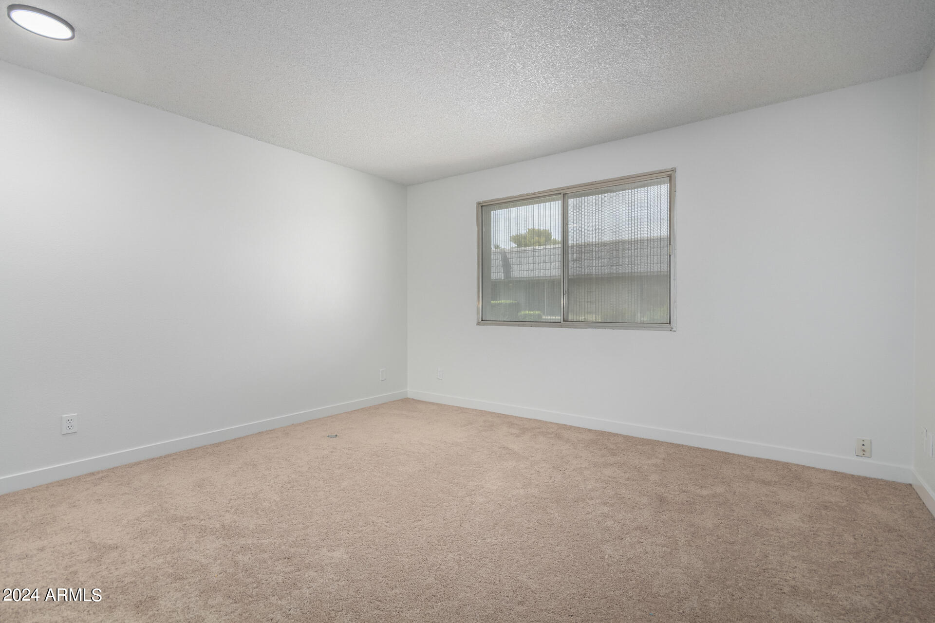 2042 West Elm Street Phoenix, AZ 85015 - Photo 12 of 18 0015-19 - Elm