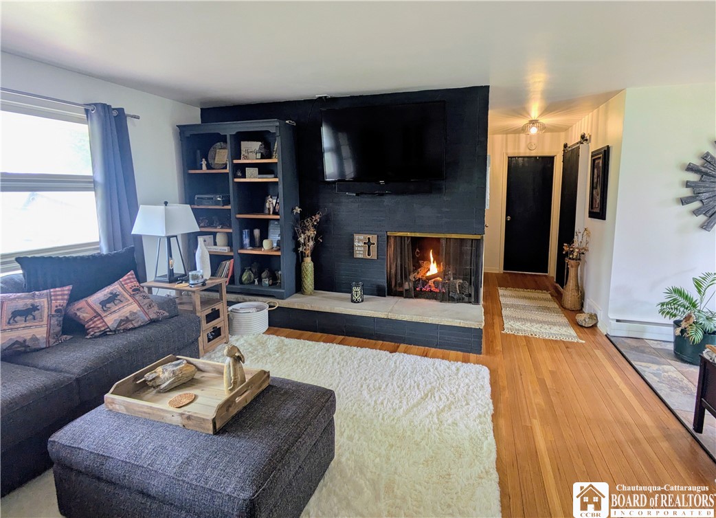 340 Summit Avenue Jamestown, NY 14701 - Photo 12 of 25