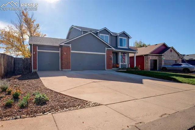 $445,000 | 850 Barn Owl Drive, Fountain, CO 80817