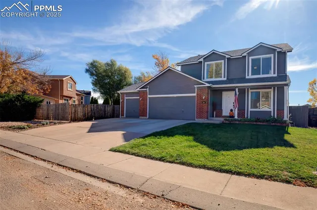 $445,000 | 850 Barn Owl Drive, Fountain, CO 80817
