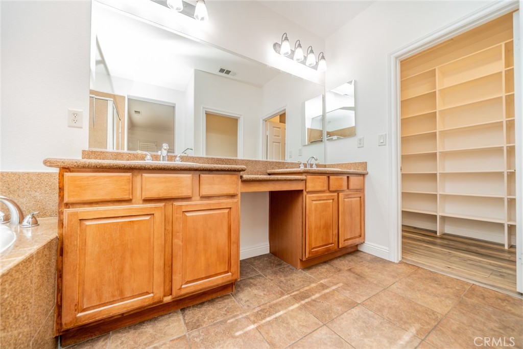 8274 Fern Grove Circle Riverside, CA 92508 - Photo 23 of 57 Gallery Image 23