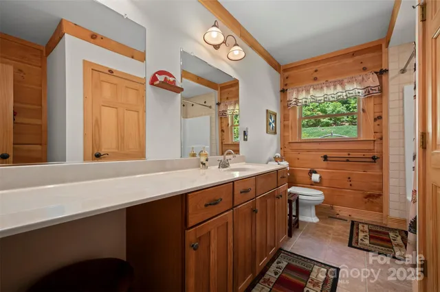 $625,000 | 23 Jay Foster Way, Saluda, NC 28773