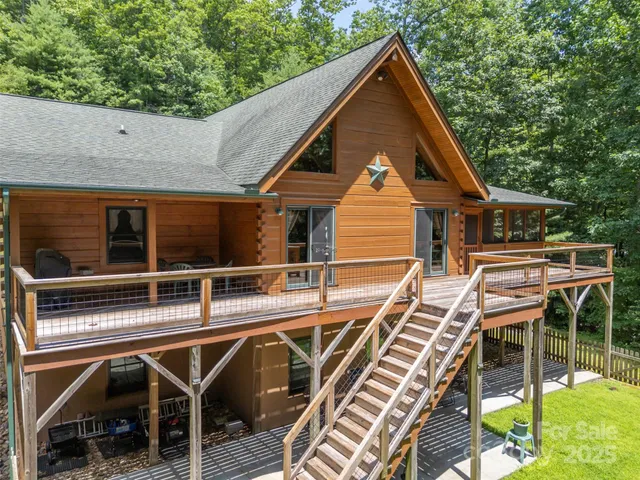 $625,000 | 23 Jay Foster Way, Saluda, NC 28773