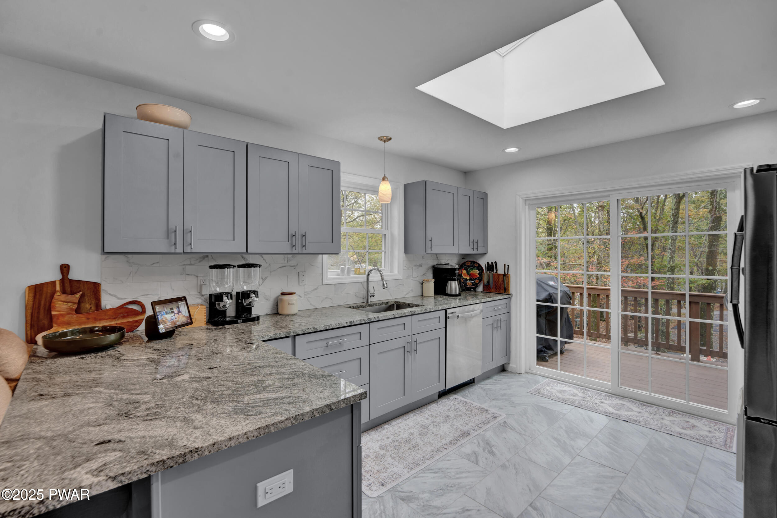 1115 Mustang Road Lake Ariel, PA 18436 - Photo 13 of 78
