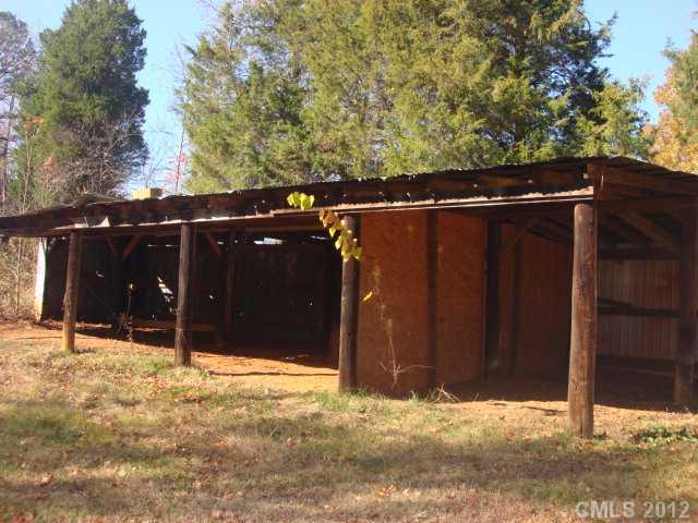2404 Country Club Road Lincolnton, NC 28092 - Photo 12 of 12 Gallery Image 12