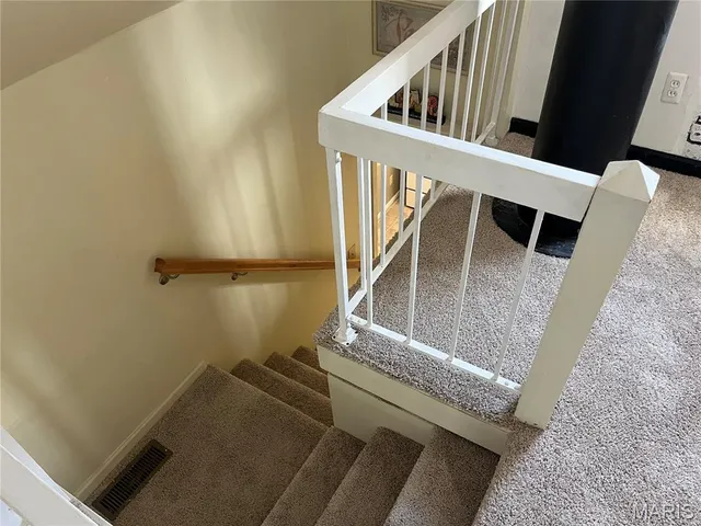 $162,500 | 3720 High Drive, St. Ann, MO 63074