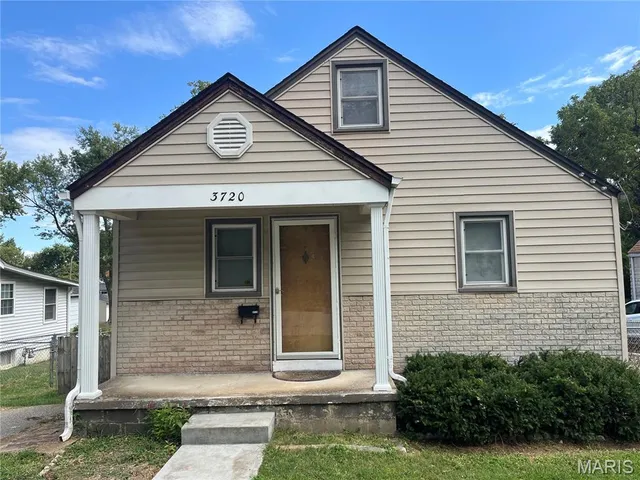 $162,500 | 3720 High Drive, St. Ann, MO 63074