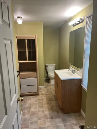 $149,900 | 3720 High Drive, St. Ann, MO 63074