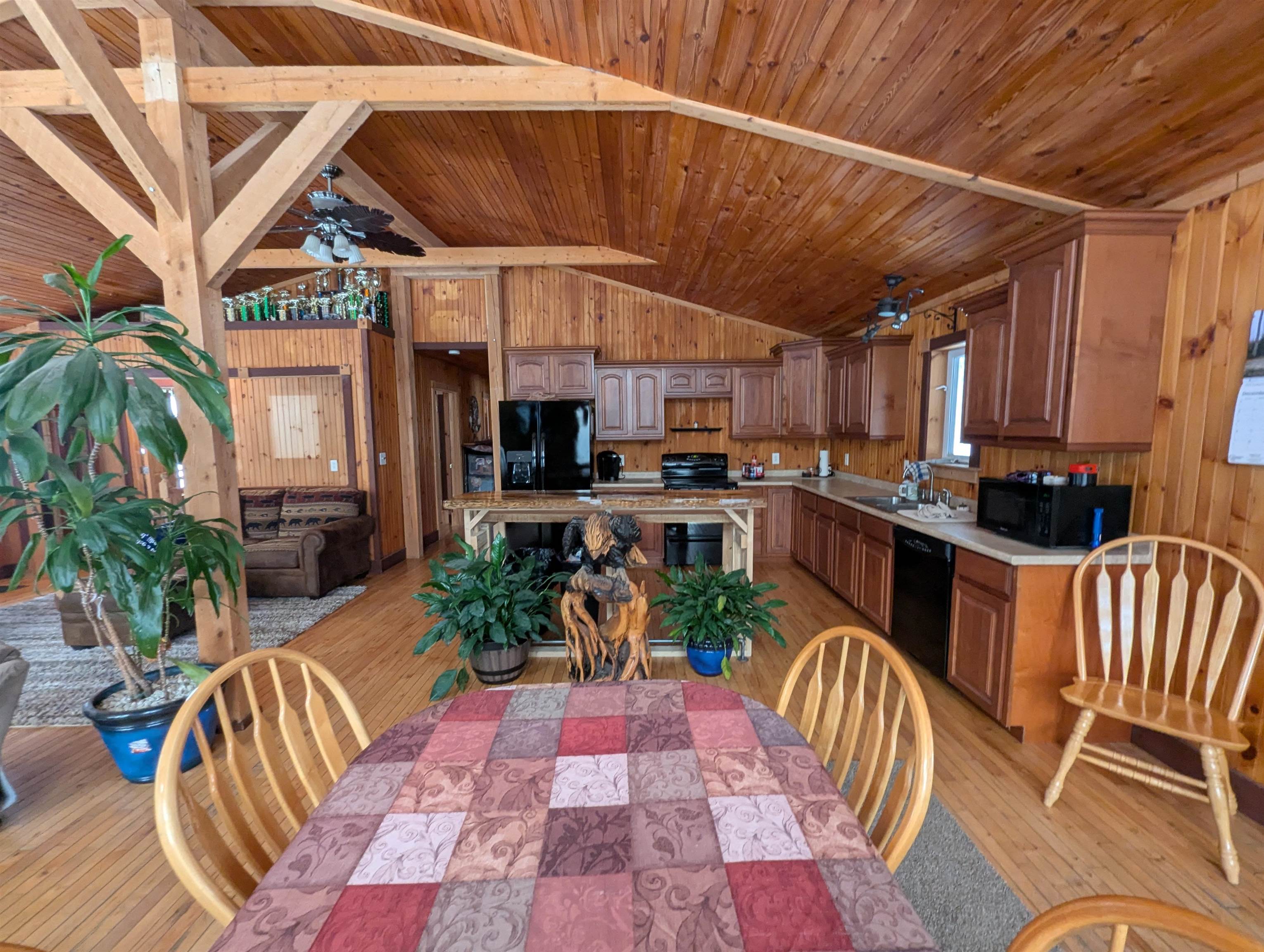 573 Library Road Danville, VT 05828 - Photo 5 of 41