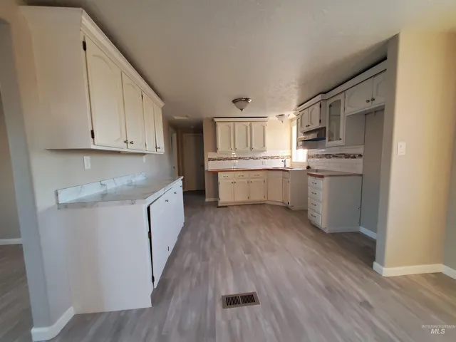 $319,900 | 406 South Roswell Boulevard, Parma, ID 83660