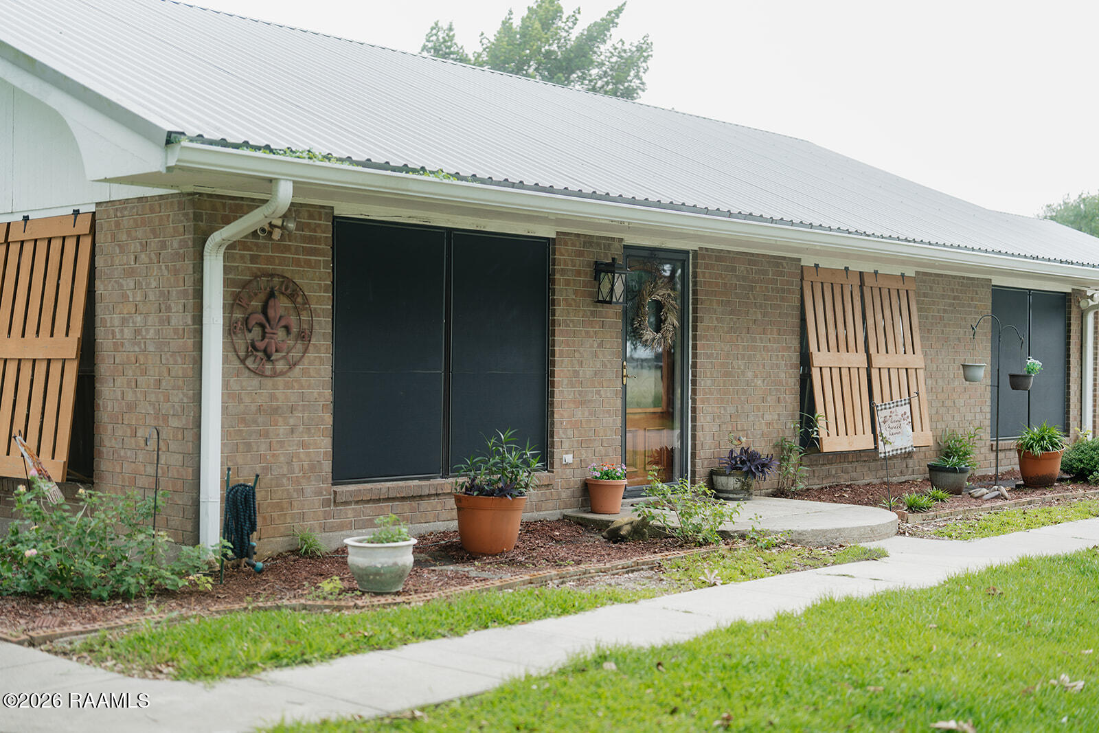 2806 Riverwood Road New Iberia, LA 70560 - Photo 35 of 39 DSC04243