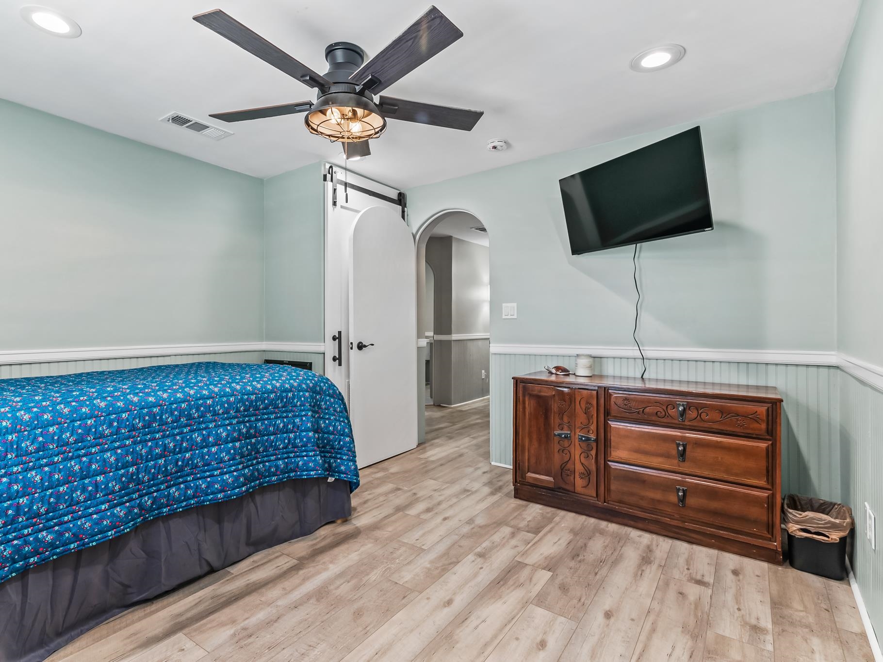 1480 Shell Point Road Shell Point, FL 32327 - Photo 8 of 48 Gallery Image 8