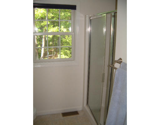 53 Lancaster Road, Unit 6 Clinton, MA 01510 - Photo 10 of 19