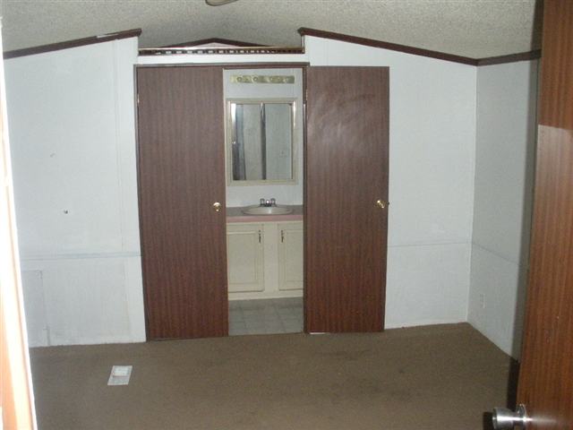 205 State Rd S-42-3140 Woodruff, SC 29388 - Photo 4 of 7