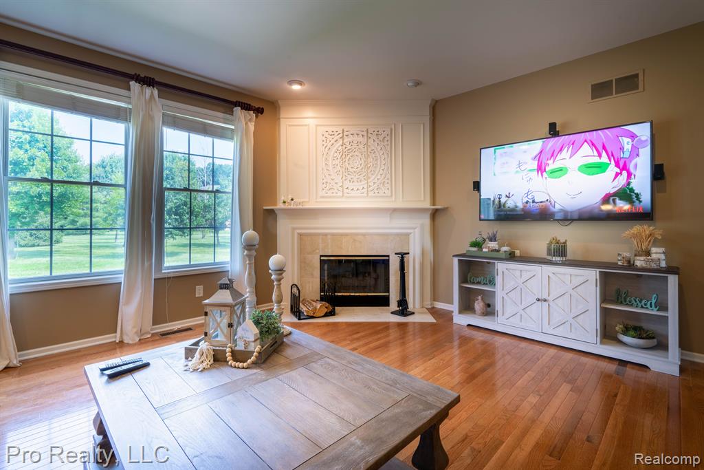 607 Bliss Drive Rochester Hills, MI 48307 - Photo 6 of 40