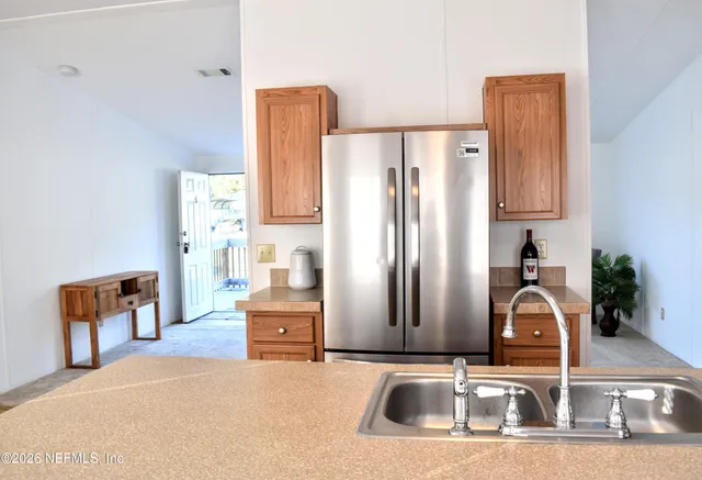 $199,900 | 117 Lakeview Avenue, Georgetown, FL 32139