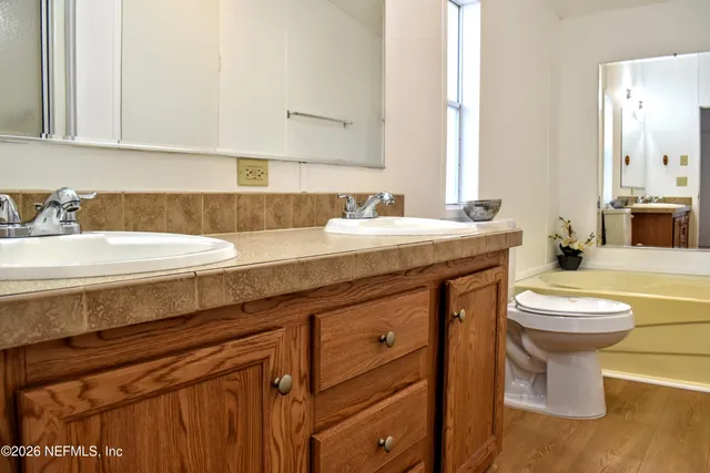 $199,900 | 117 Lakeview Avenue, Georgetown, FL 32139