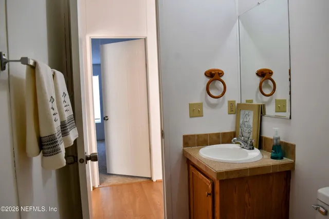 $199,900 | 117 Lakeview Avenue, Georgetown, FL 32139