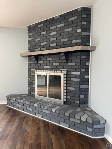 $299,000 | 5639 Southwest West Drive, Topeka, KS 66606