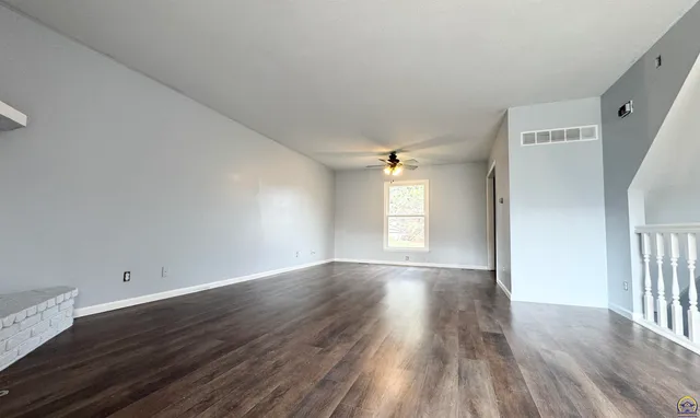 $299,000 | 5639 Southwest West Drive, Topeka, KS 66606