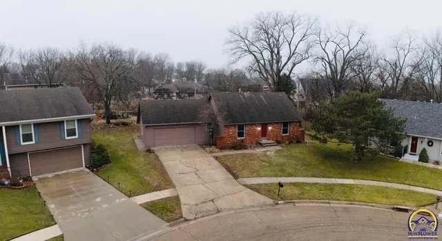 $299,000 | 5639 Southwest West Drive, Topeka, KS 66606