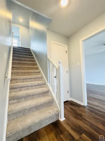 $299,000 | 5639 Southwest West Drive, Topeka, KS 66606