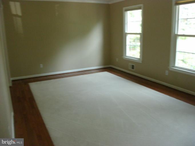 17128 Butler Road Poolesville, MD 20837 - Photo 20 of 27 Interior (General)