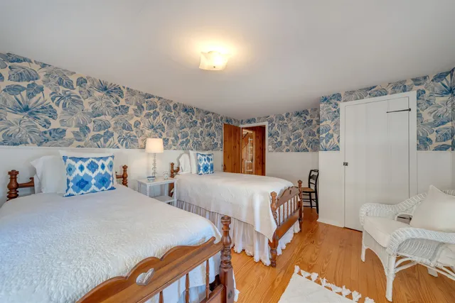 $3,300,000 | 154 98th Street, Stone Harbor, NJ 08247