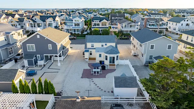$3,300,000 | 154 98th Street, Stone Harbor, NJ 08247