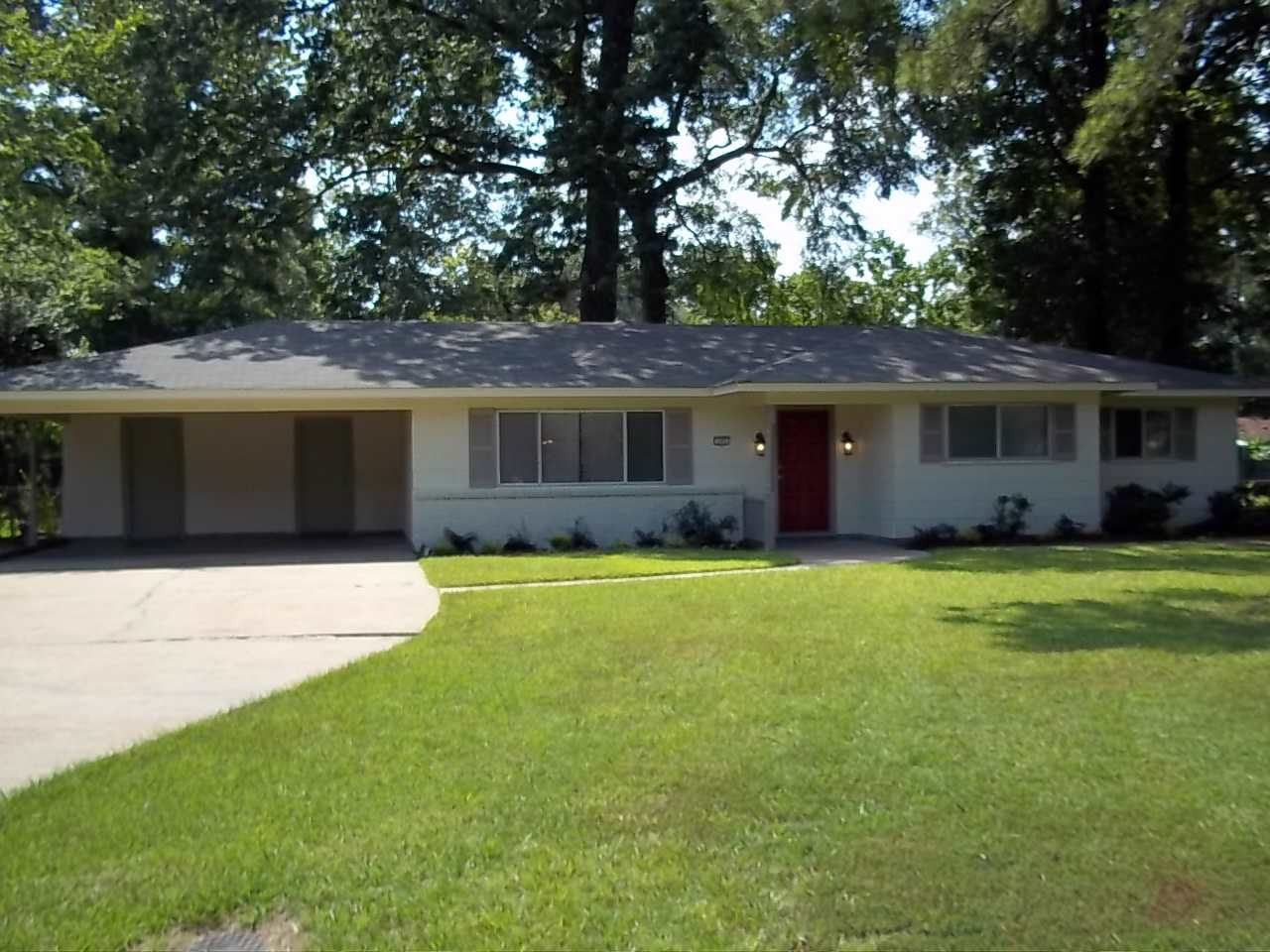 305 Francis Street Jackson, MS 39206 - Photo 1 of 19 Photo 1
