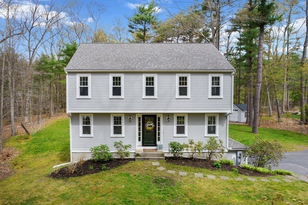 36 R F Higgins Drive Norwell, MA 02061 - Photo 2 of 23