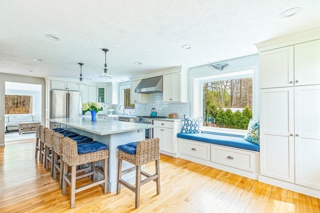 36 R F Higgins Drive Norwell, MA 02061 - Photo 3 of 23