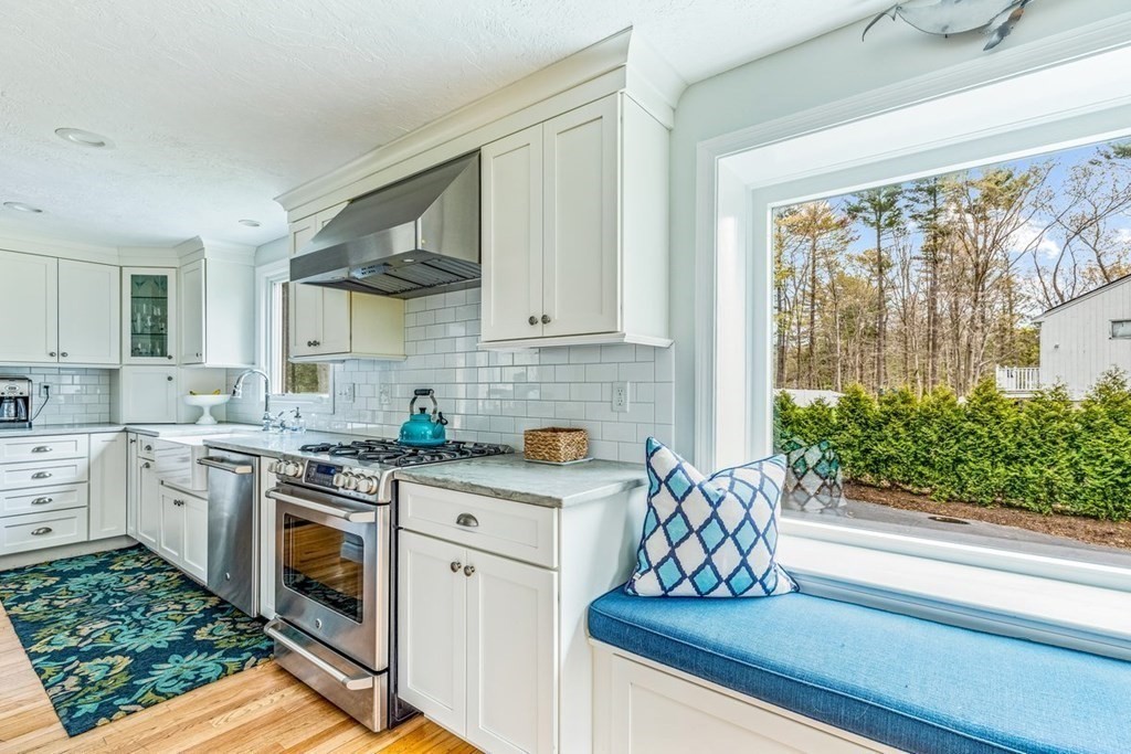 36 R F Higgins Drive Norwell, MA 02061 - Photo 5 of 23