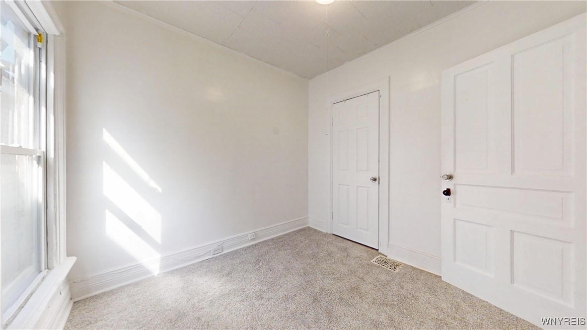 114 Spaulding Street Buffalo, NY 14220 - Photo 23 of 43