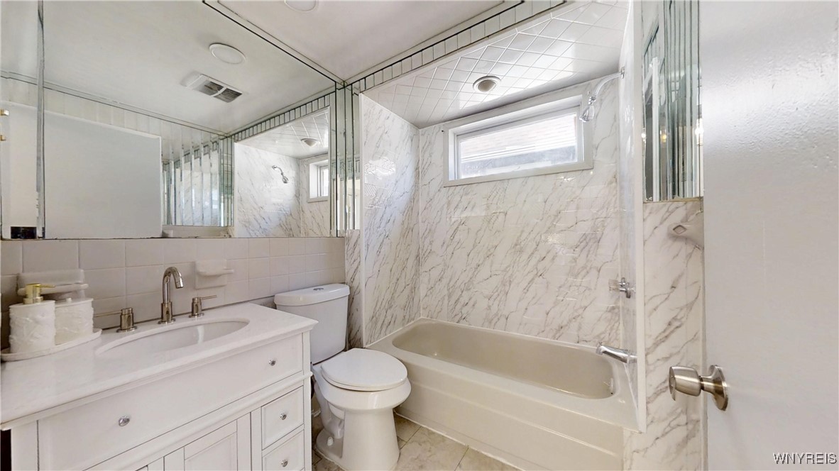 114 Spaulding Street Buffalo, NY 14220 - Photo 30 of 43