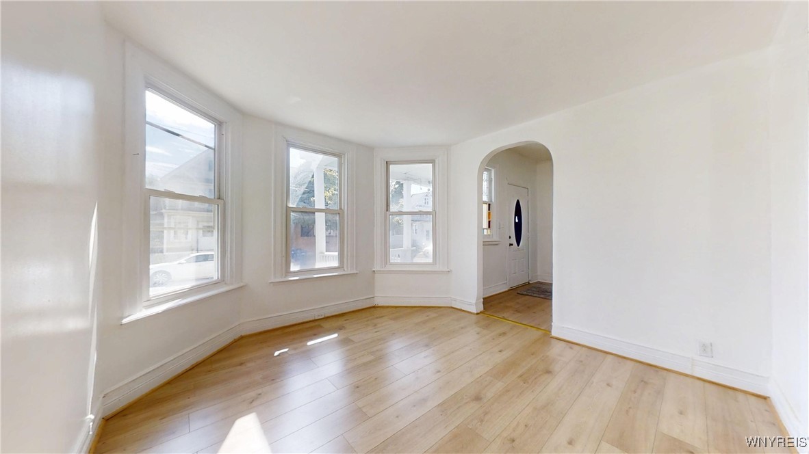 114 Spaulding Street Buffalo, NY 14220 - Photo 8 of 43