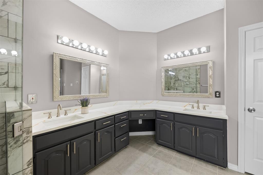 9446 Abbey Road Irving, TX 75063 - Photo 20 of 40