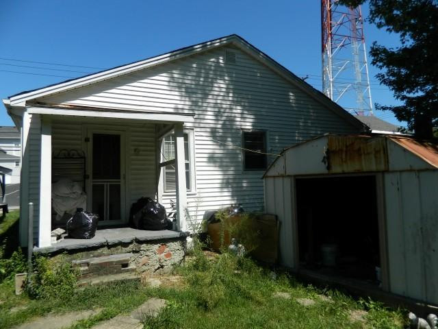 228 East Ballard Street Springfield, KY 40069 - Photo 4 of 4 Photo 4