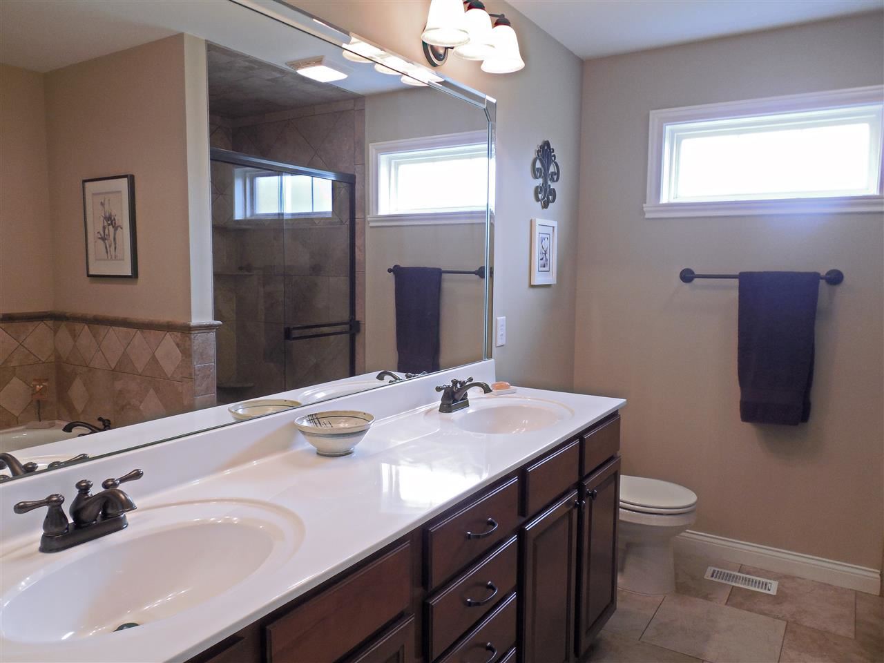 4278 Huntington Ridge Circle Newburgh, IN 47630 - Photo 18 of 30 Gallery Image 18