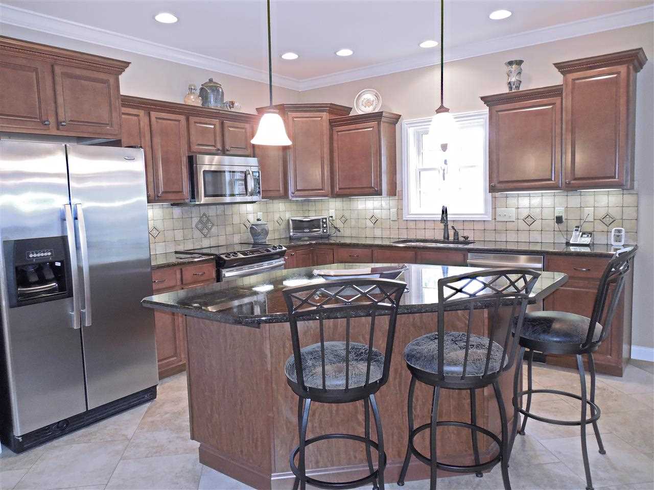 4278 Huntington Ridge Circle Newburgh, IN 47630 - Photo 8 of 30 Gallery Image 8