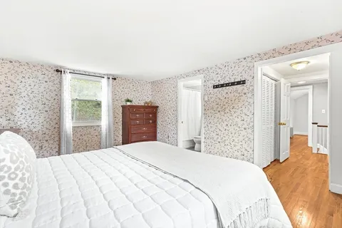 $1,350,000 | 6 Marchant Road, Winchester, MA 01890