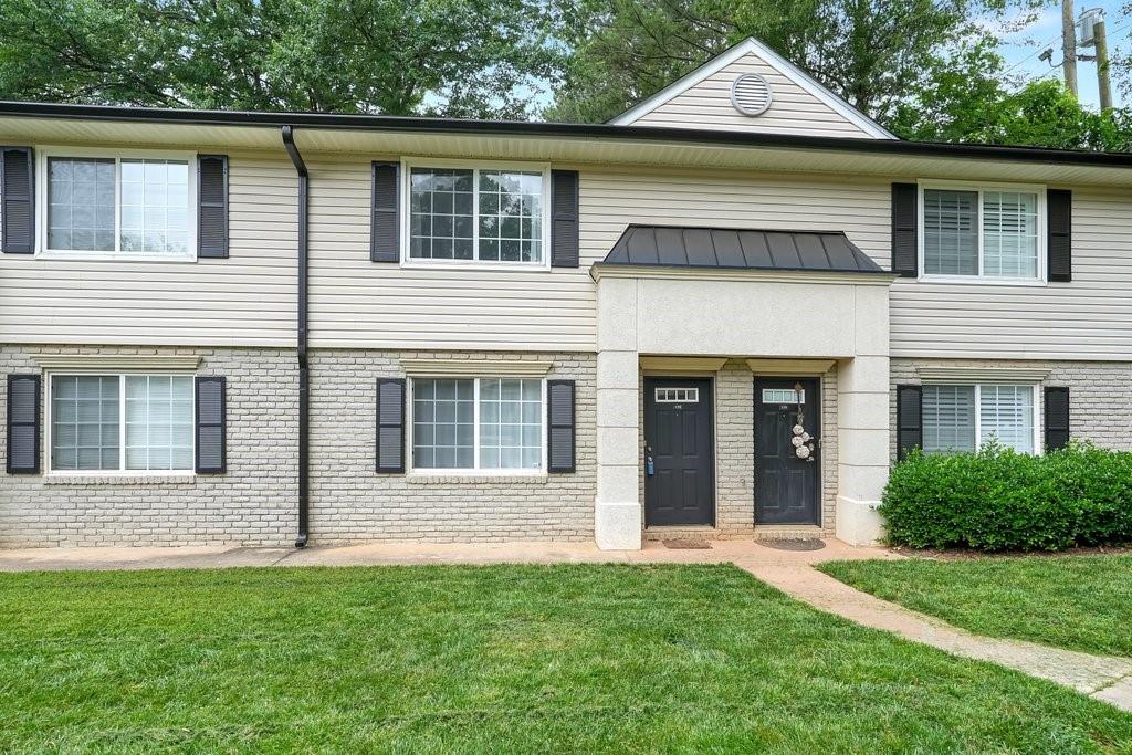 6940 Roswell Road, Unit 17E Sandy Springs, GA 30328 - Photo 1 of 1 Welcome home!